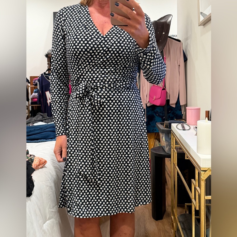 Banana Republic Navy and White Wrap Dress